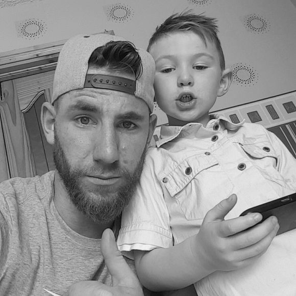 Meet your Posher, Wayne - Picture 1 of 1